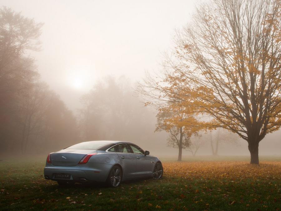  Jaguar XJ SS 2011 года  (US) (фото 16 из 33)